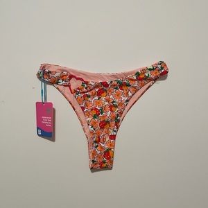 Blackbough Berry Cherry Thea Bottoms, brand new with tags and hygienic liner